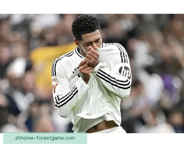 阿隆索调侃卡拉格称你非传奇只是评论员引发舆论热议足坛名宿争锋